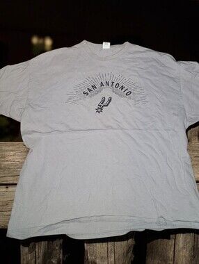 San Antonio Spurs Tee - Light Gray